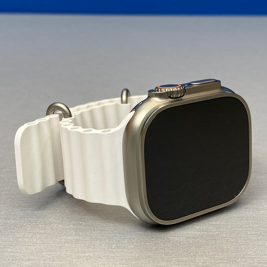 Apple Watch Ultra 2 | Titanium Natural | 49mm | White Ocean Band