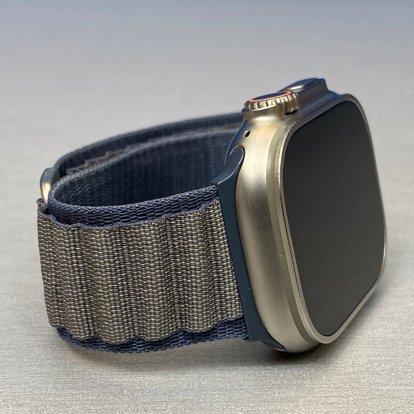 Apple Watch Ultra 2 | Titanium Natural | 49mm | Alpine Loop