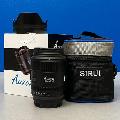 SIRUI Aurora 35mm f/1.4 AF | NOVA