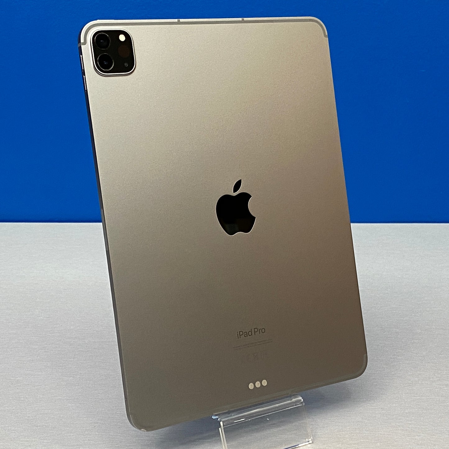 Apple iPad Pro 11" | 4ª Geração - 2022 | M2 | 256GB | Wi-Fi + 5G