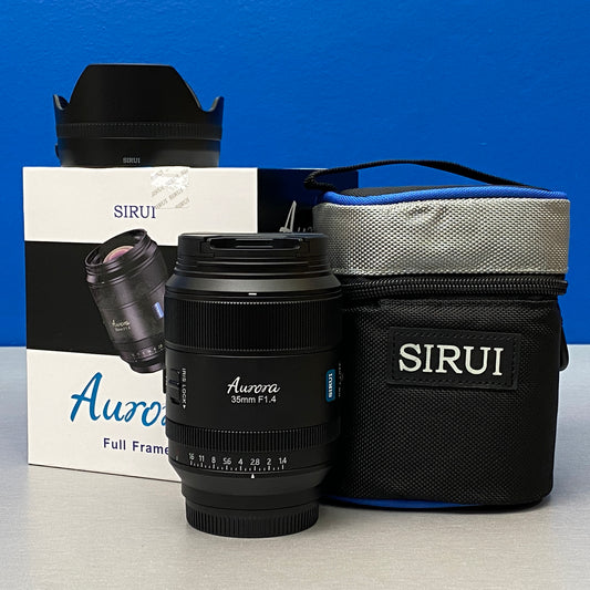 SIRUI Aurora 35mm f/1.4 AF | NOVA