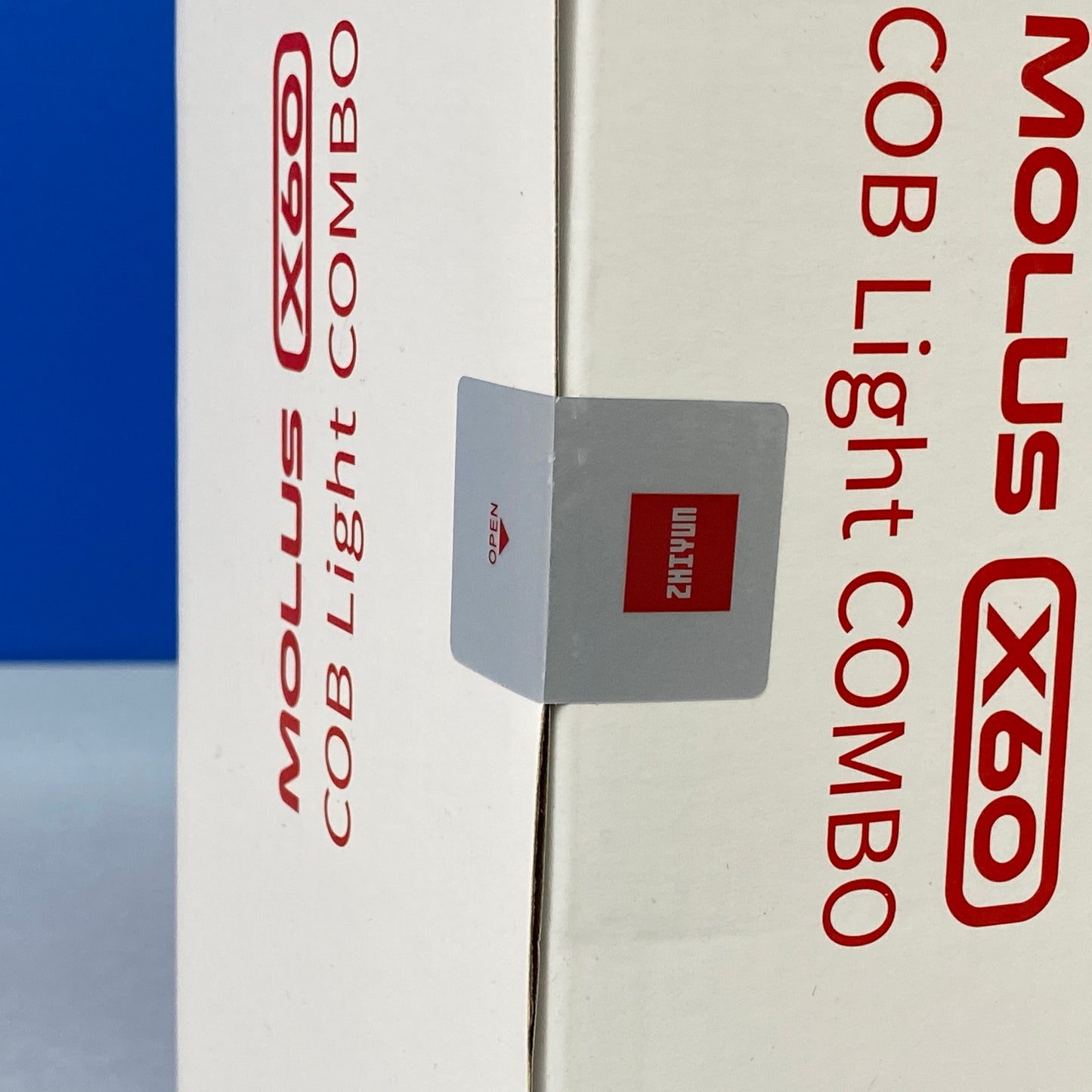Zhiyun Molus X60 COB Light Combo | 60W | NOVO