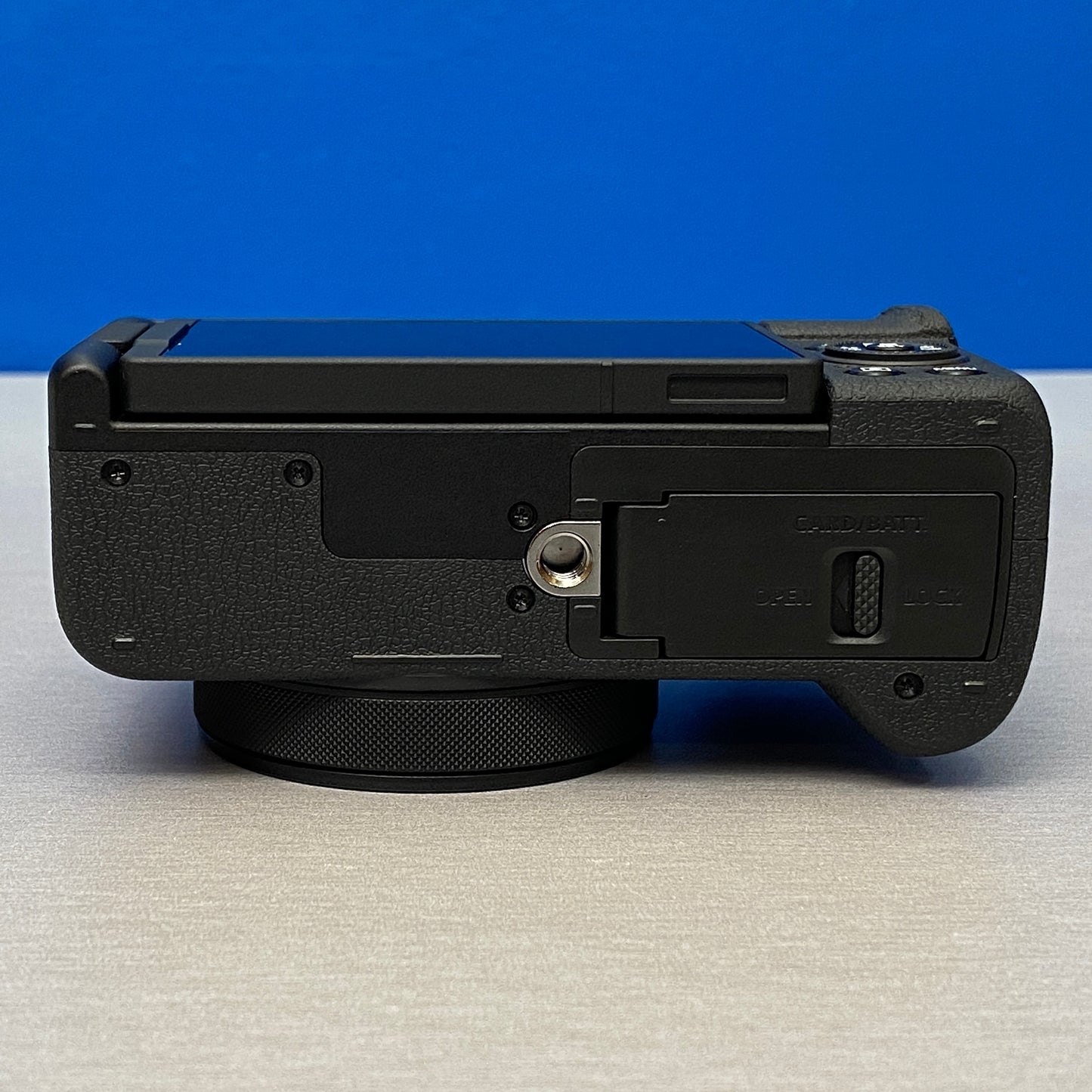 Canon PowerShot V1 (22.3MP)