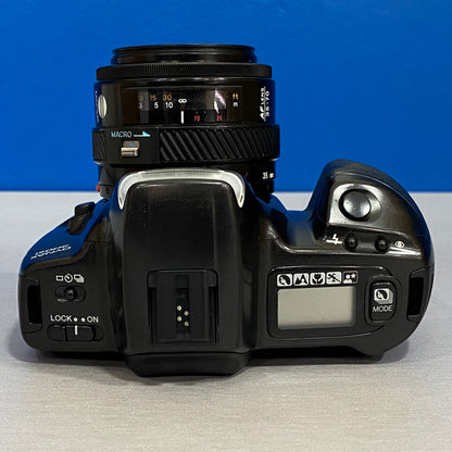 Minolta Dynax 300si + AF 35-70mm f/4