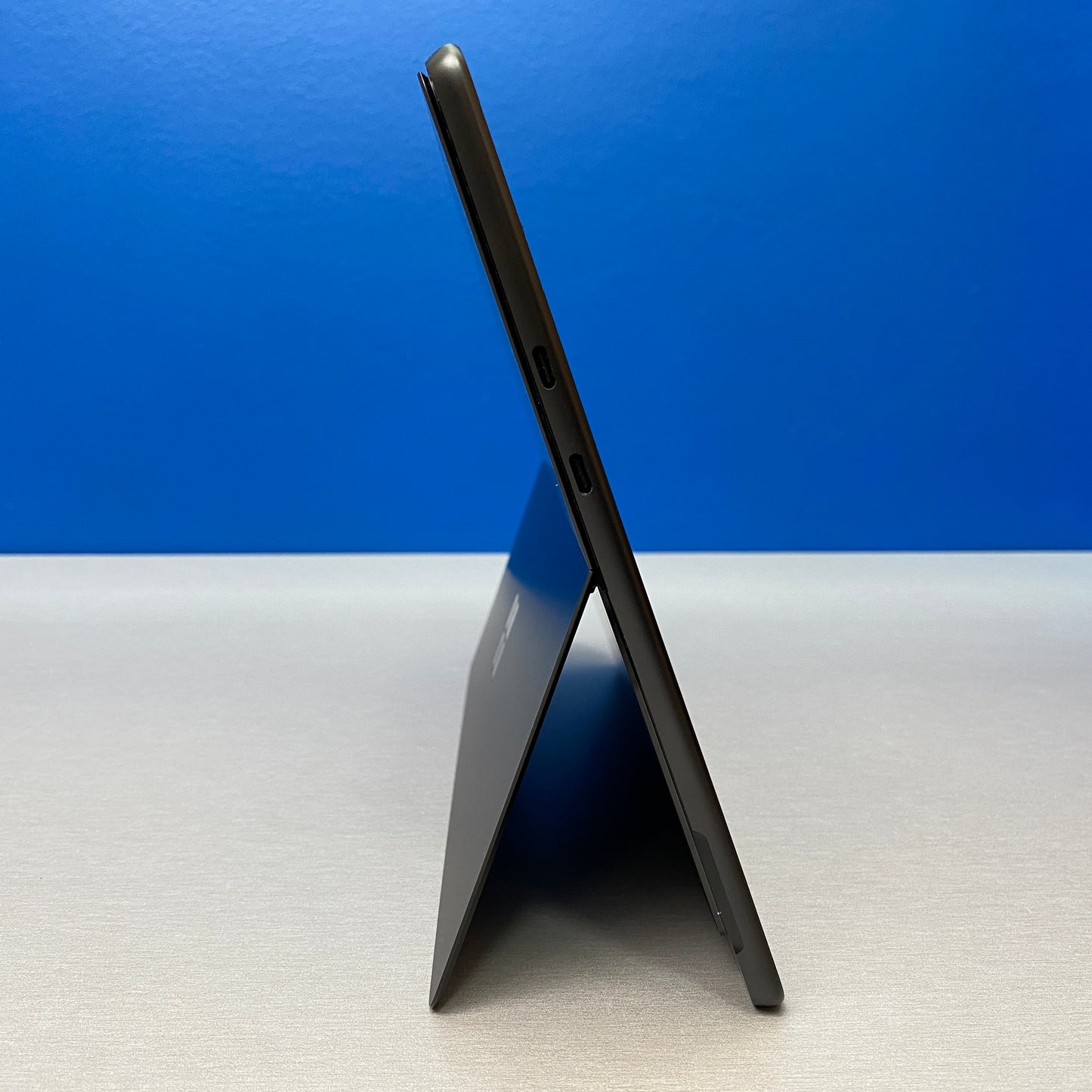 Microsoft Surface Pro 11 - 13" OLED (Snapdragon X Elite/16GB/2TB SSD)
