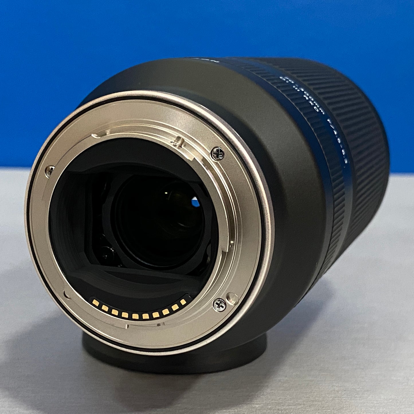 Tamron 70-300mm f/4.5-6.3 Di III RXD | NOVA