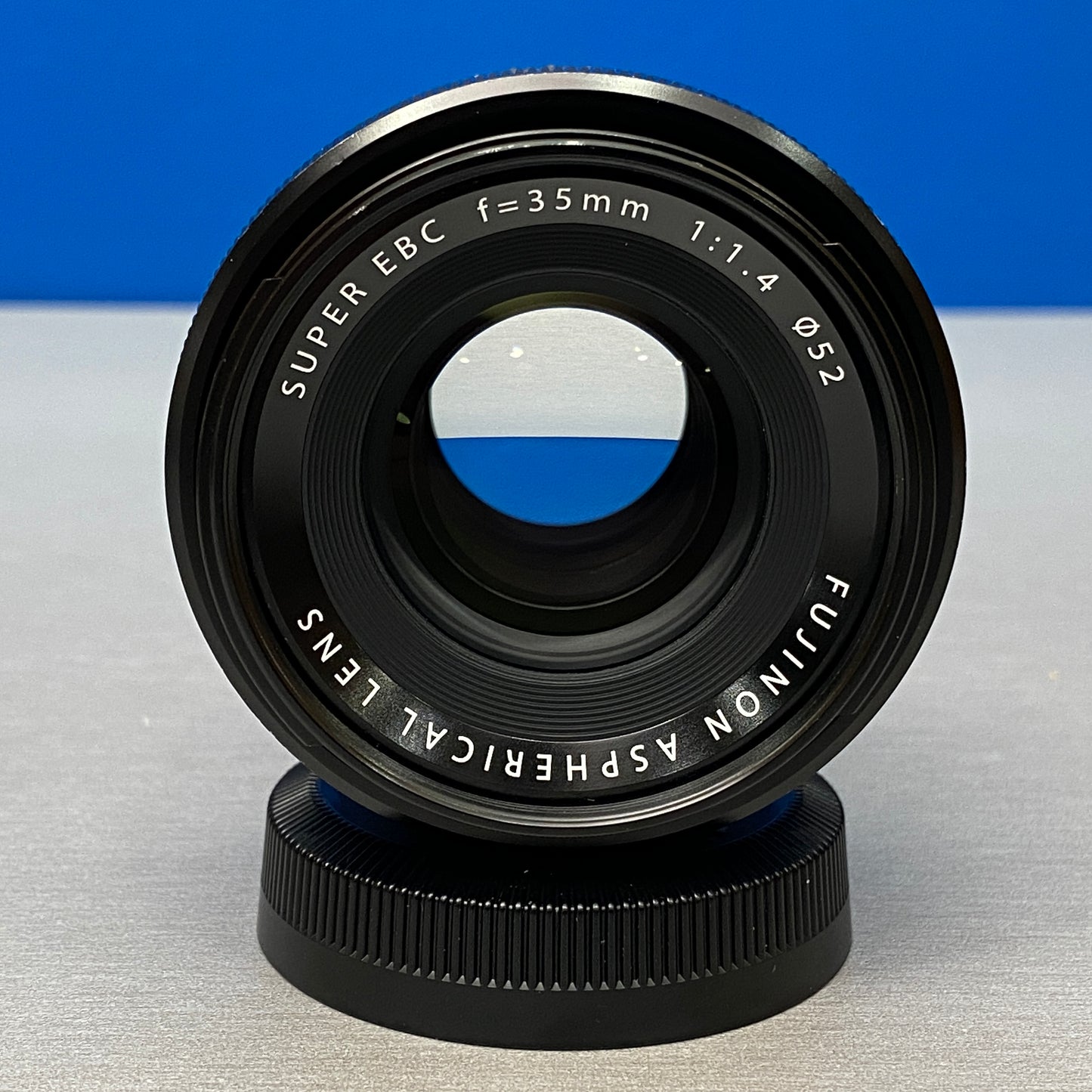 Fujifilm XF 35mm f/1.4 R