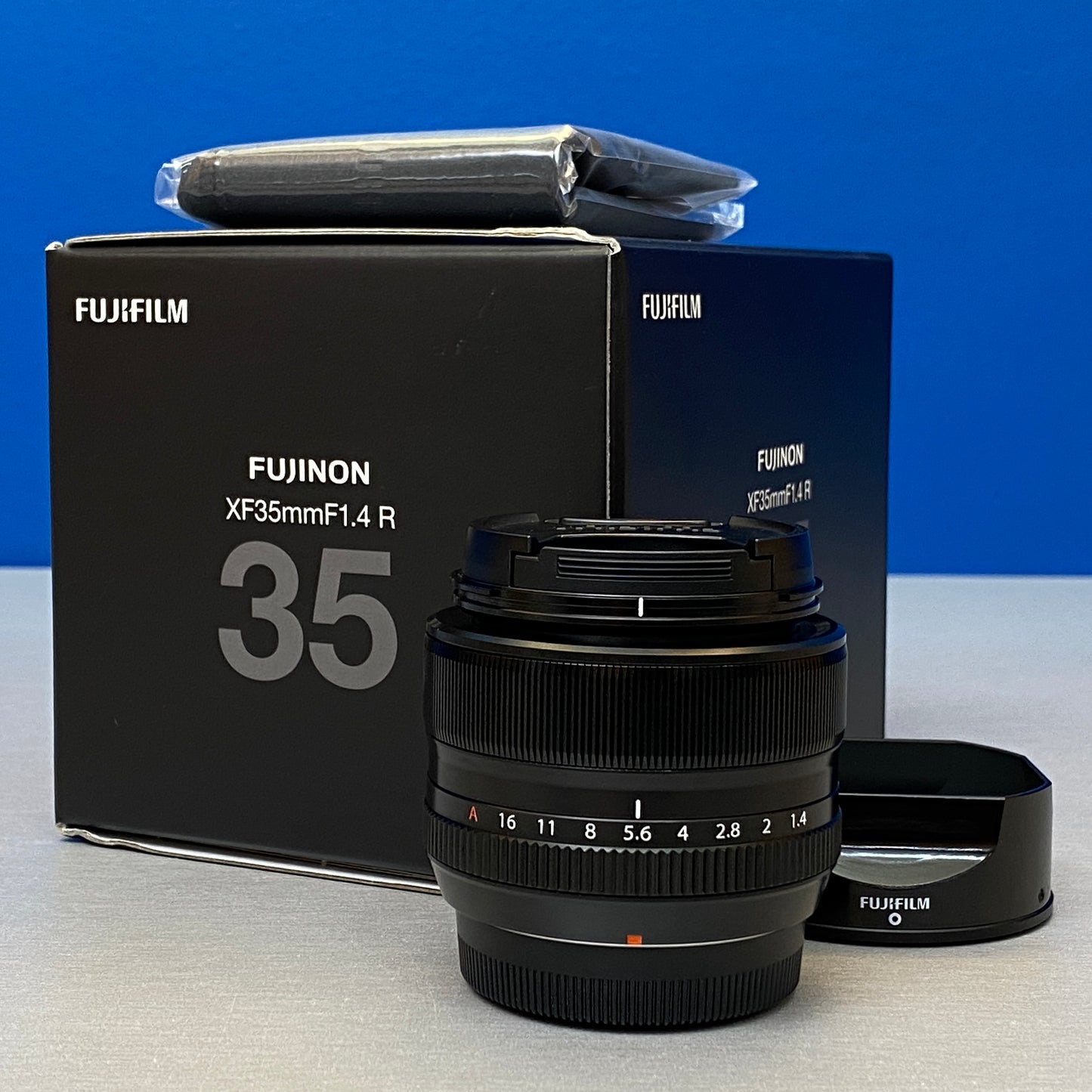 Fujifilm XF 35mm f/1.4 R