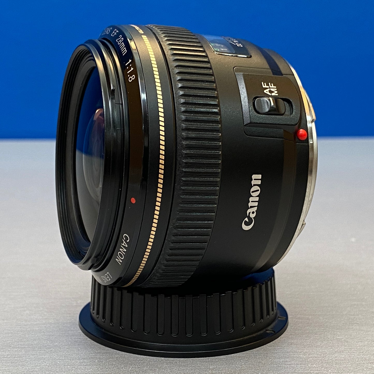 Canon EF 28mm f/1.8 USM