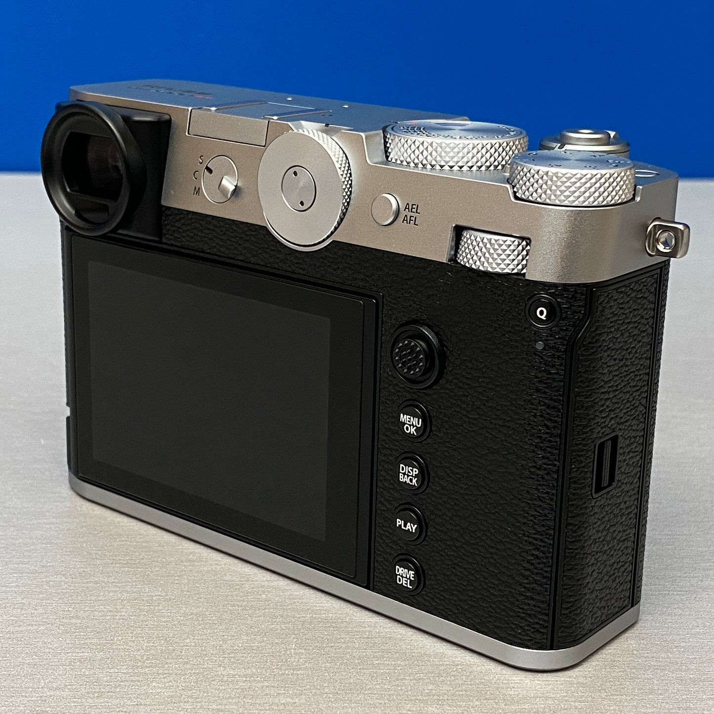 Fujifilm GFX 100RF | 102MP
