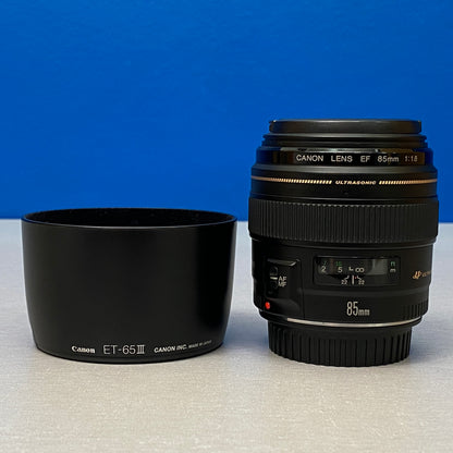 Canon EF 85mm f/1.8 USM