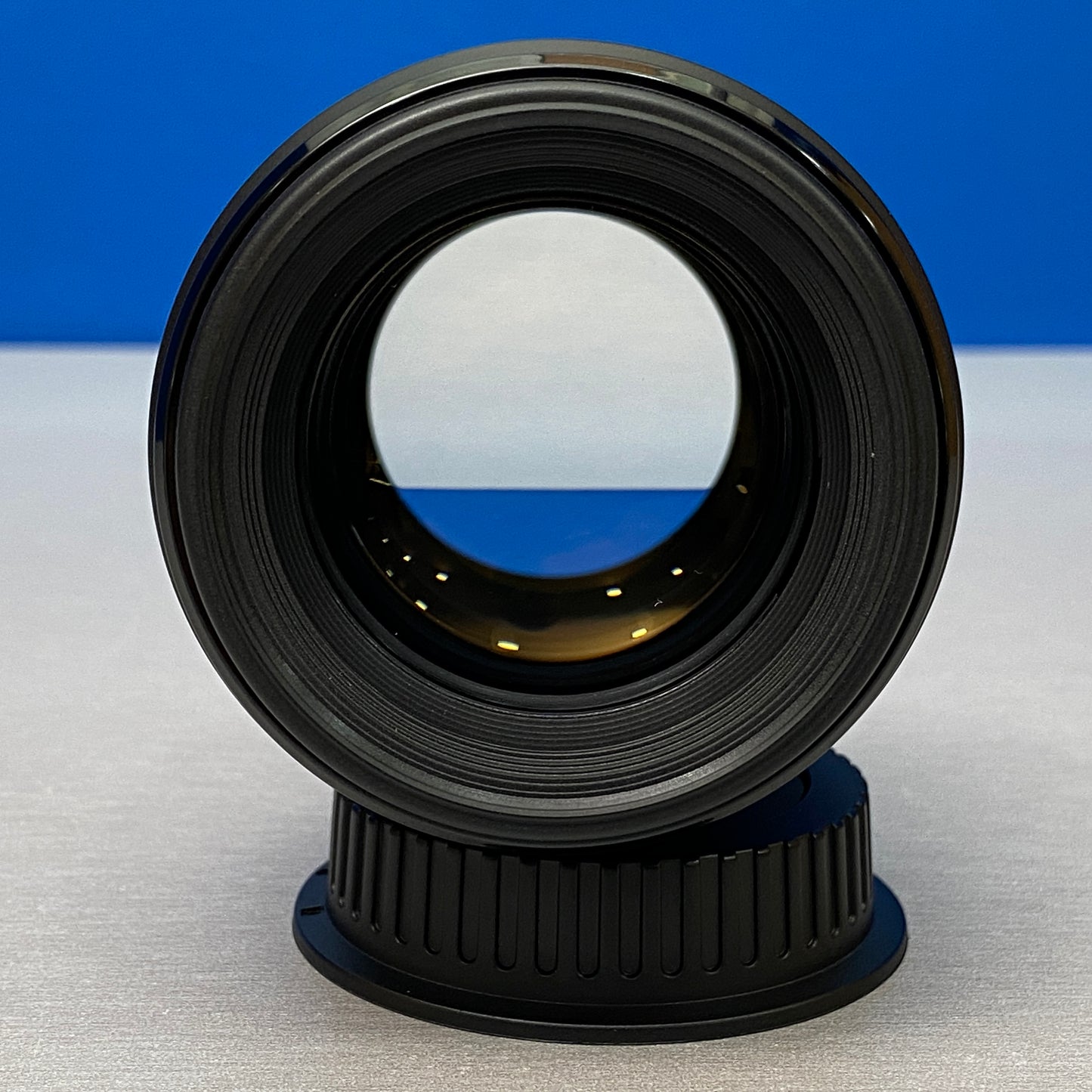 Canon EF 85mm f/1.8 USM