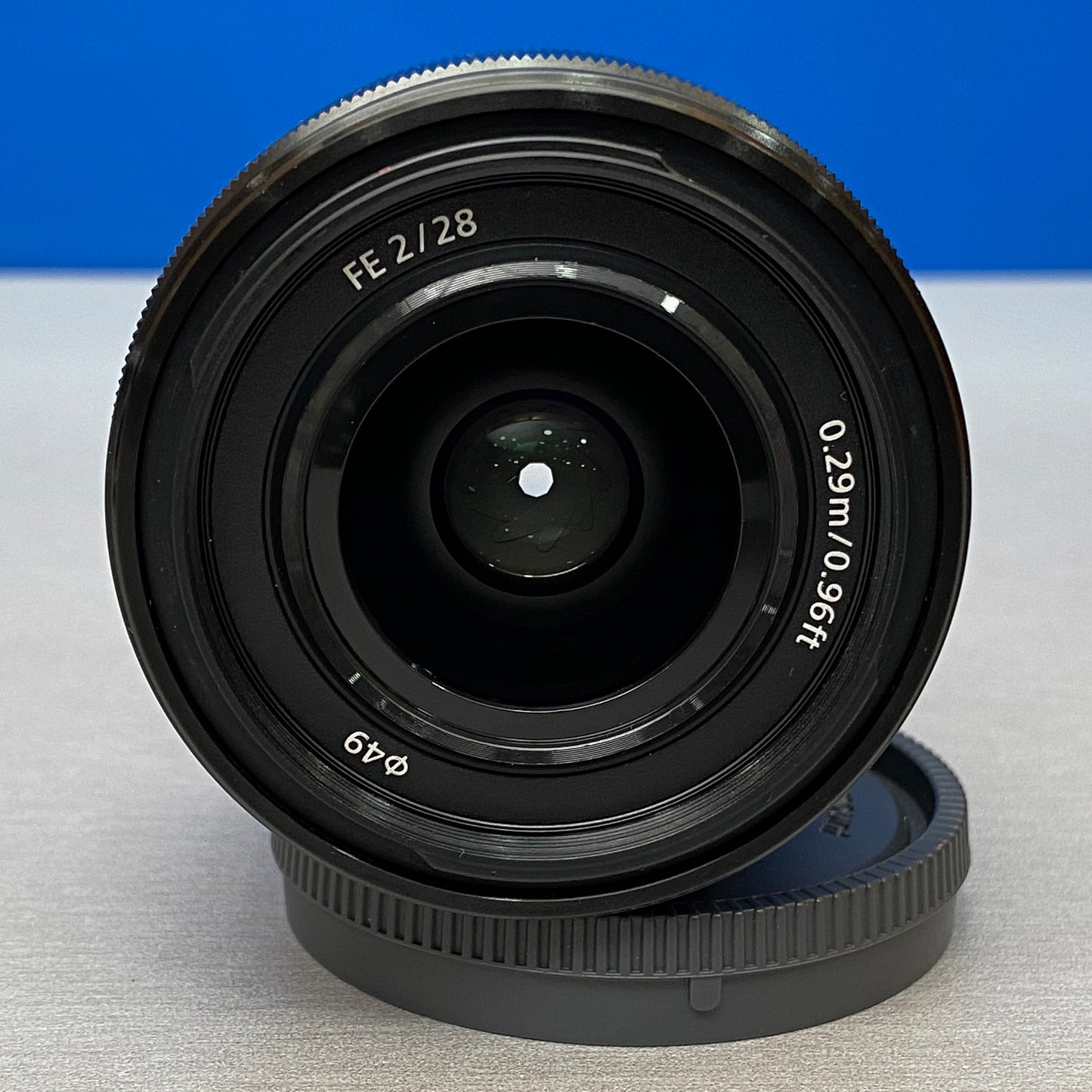 Sony FE 28mm f/2