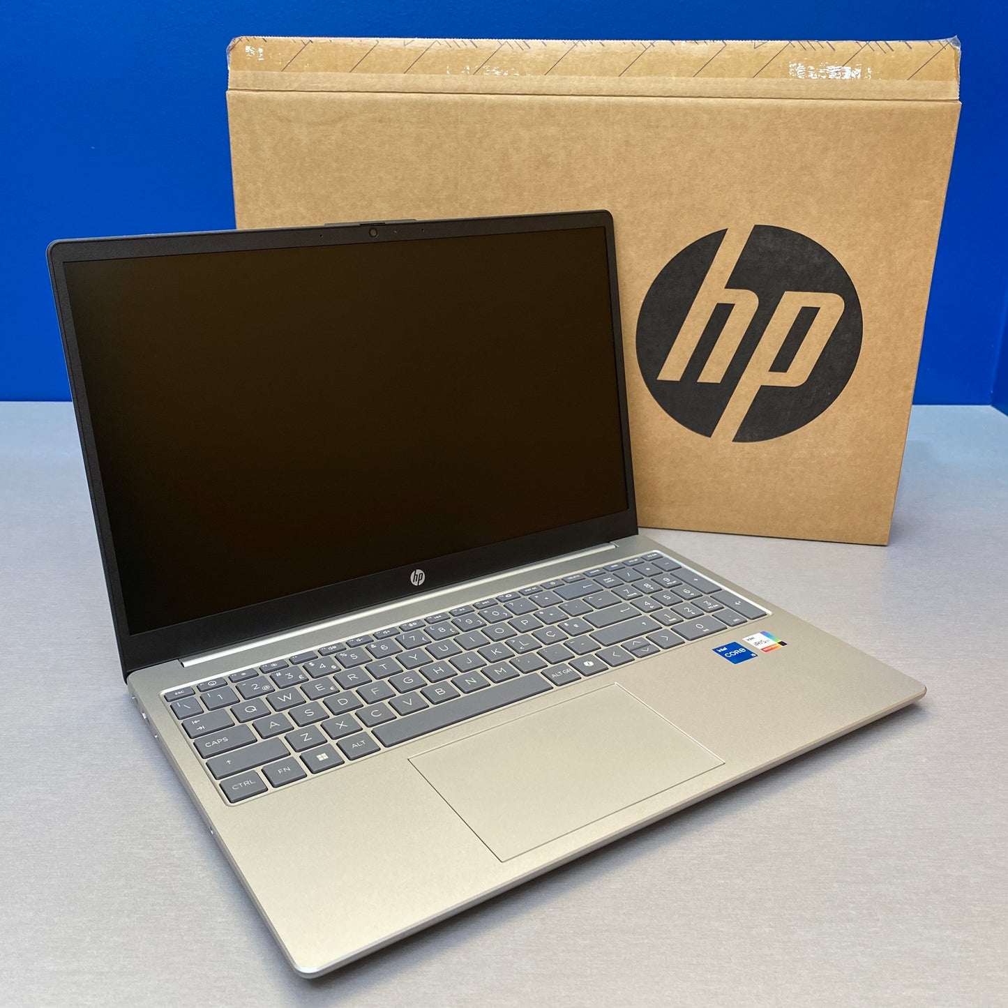HP 15-FD0117NP | 15.6" FHD | i5-1334U | 16GB | 1TB SSD
