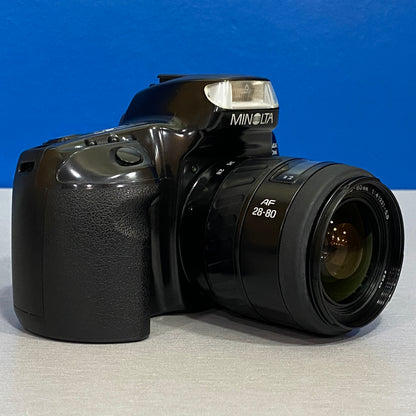 Minolta Dynax 300si + AF Zoom 28-80mm f/4-5.6
