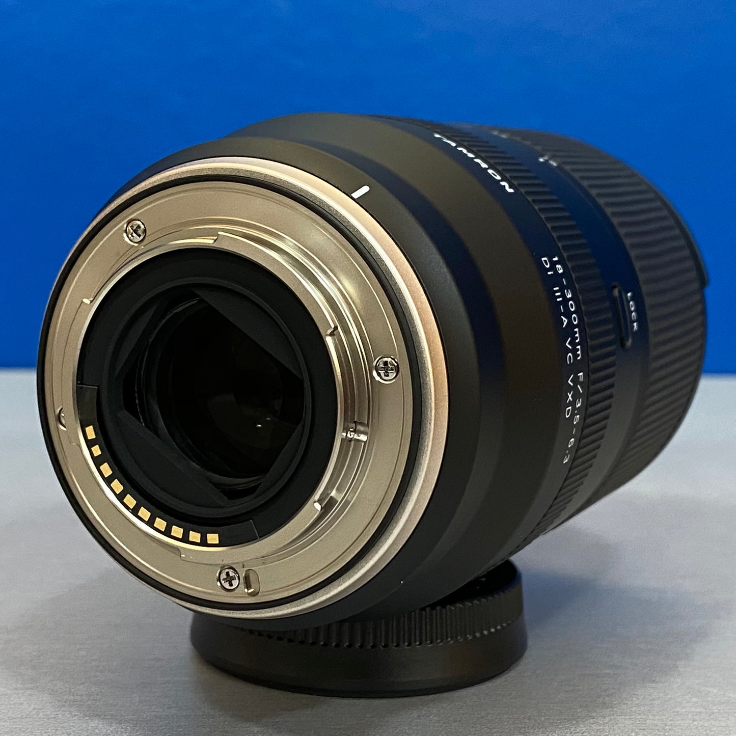 Tamron 18-300mm f/3.5-6.3 Di III-A VC VXD | Fujifilm | NOVA