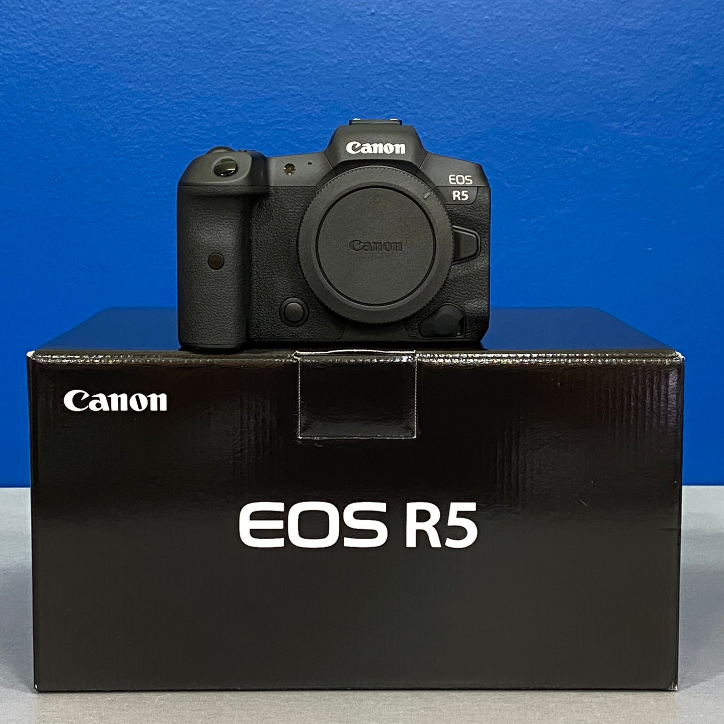 Canon EOS R5 (Corpo) - 45MP | NOVA