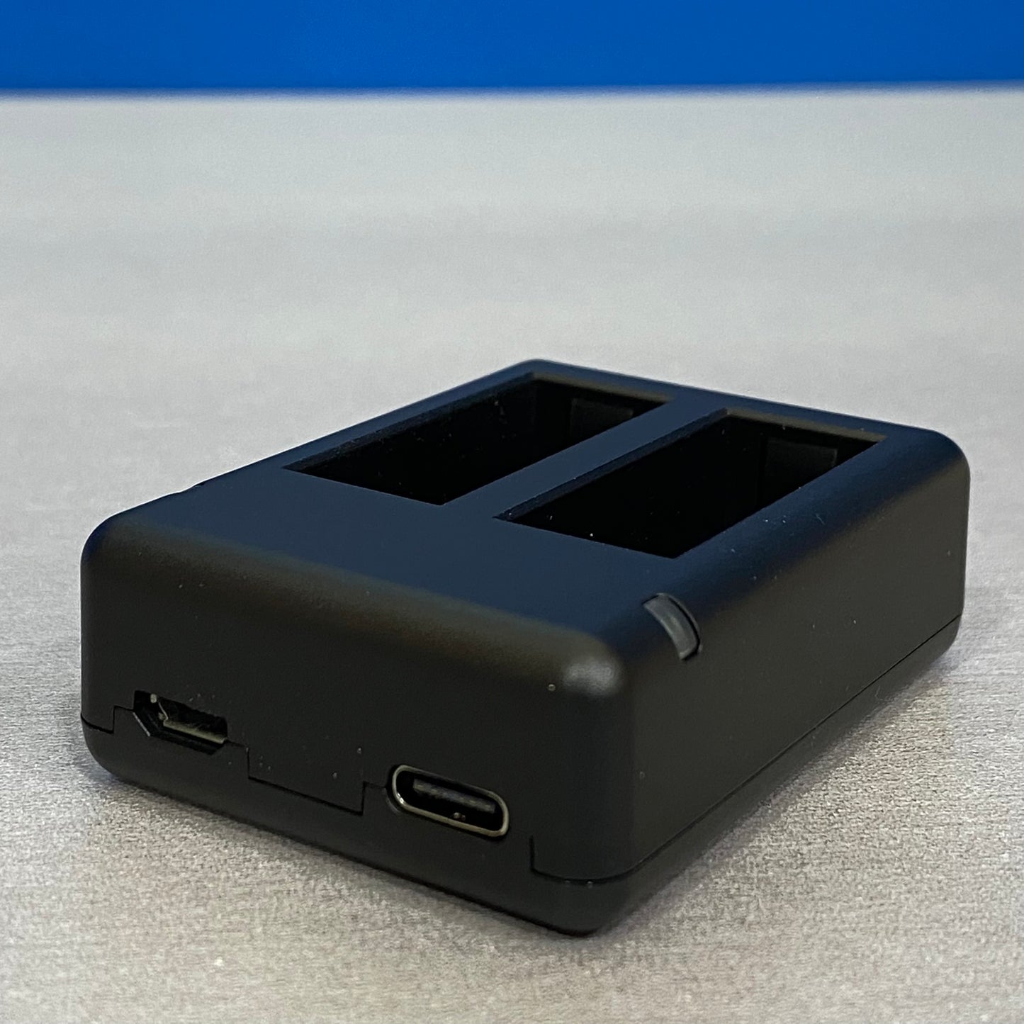 Carregador Duplo 2-Power (GoPro Hero 9/10/11) - NOVO