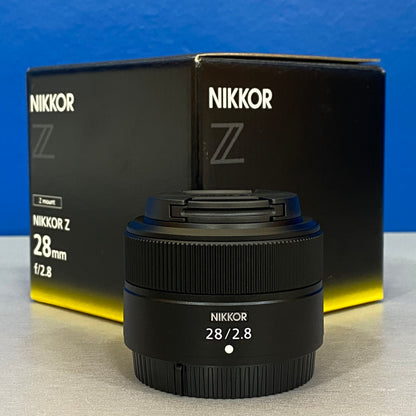 Nikon Nikkor Z 28mm f/2.8 (NOVA)