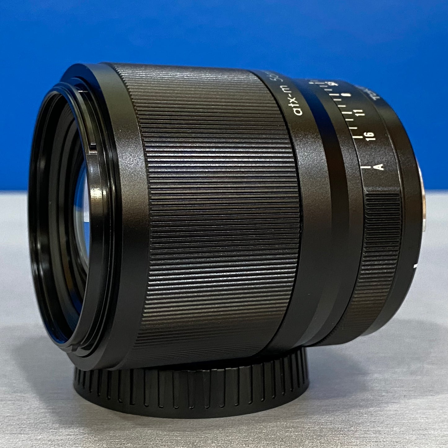 Tokina ATX-M 56mm f/1.4 E (NOVA)