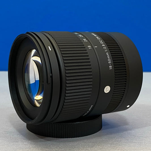 Sigma 18-50mm f/2.8 DC DN Contemporary | NOVA
