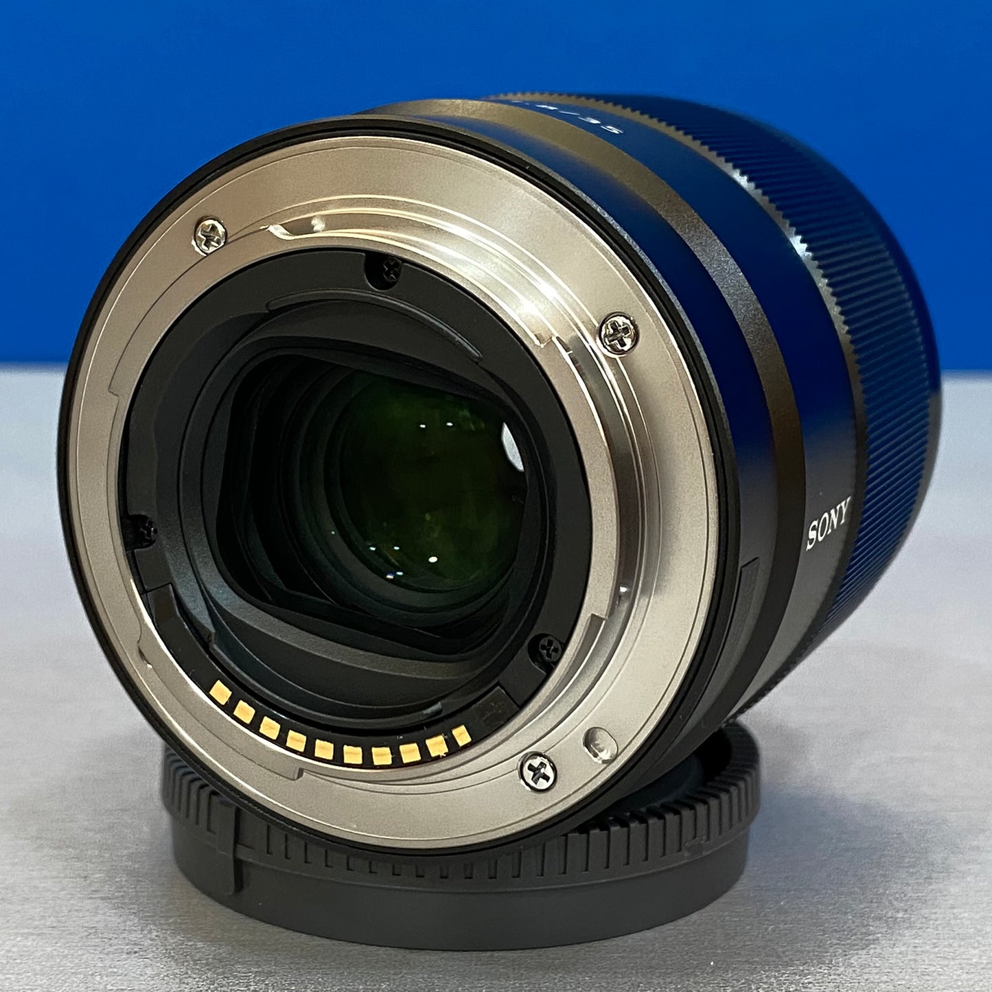 Sony FE 35mm f/1.8 | NOVA