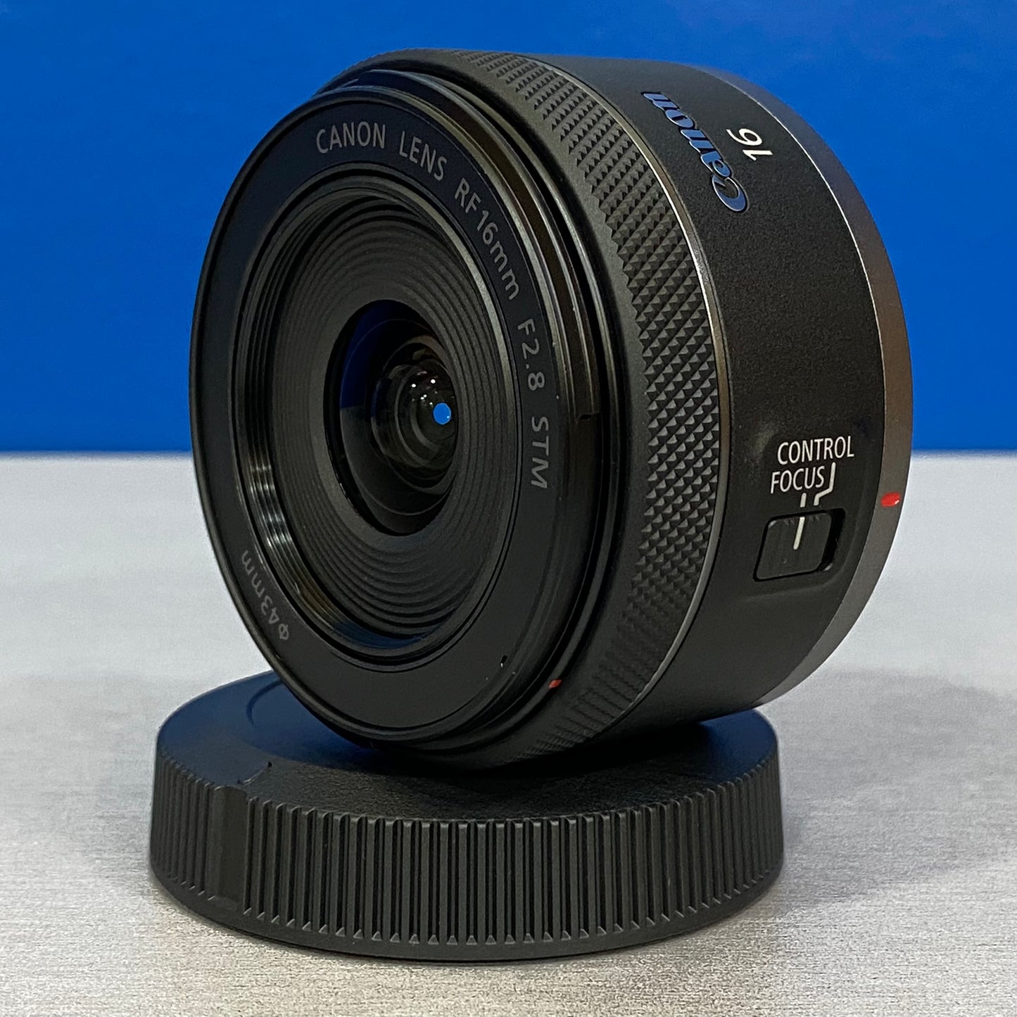 Canon RF 16mm f/2.8 STM | NOVA