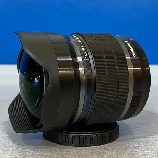 Olympus M.Zuiko Digital ED 8mm f/1.8 Fisheye PRO (NOVA)