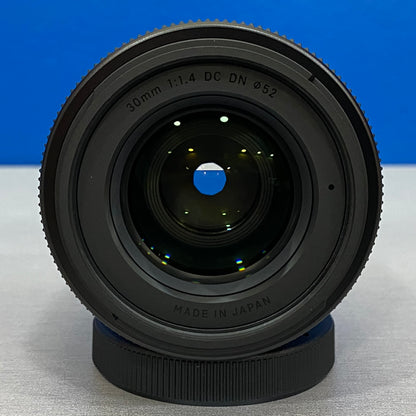 Sigma 30mm f/1.4 DC DN Contemporary | Fujifilm | NOVA