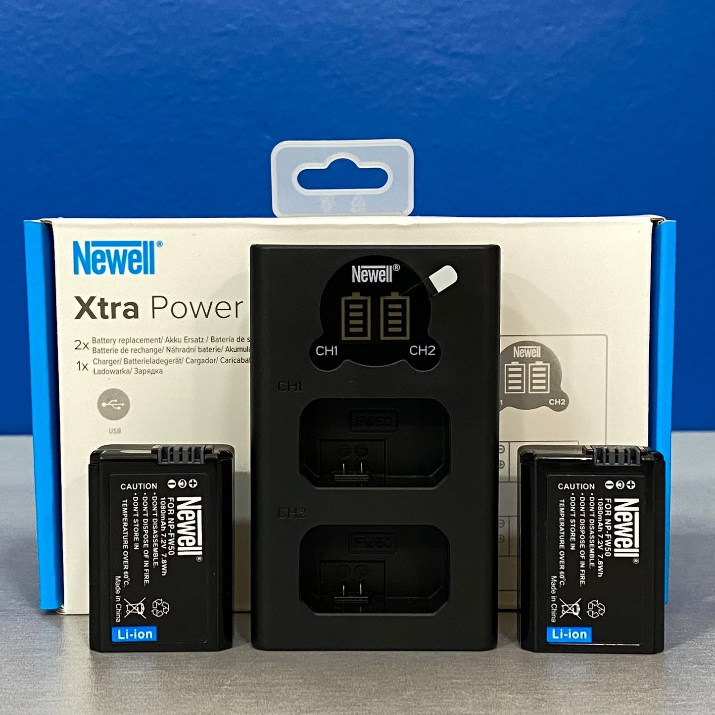 Carregador Duplo Newell + 2x Baterias NP-FW50 (NOVA)