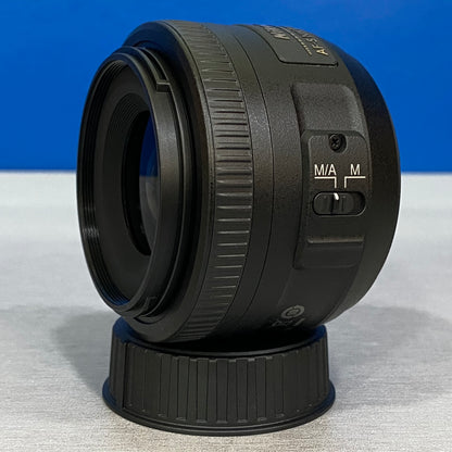 Nikon AF-S 35mm f/1.8G DX (NOVA)