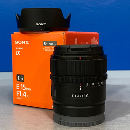 Sony E 15mm f/1.4G (NOVA)